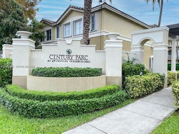 8906 W Flagler St