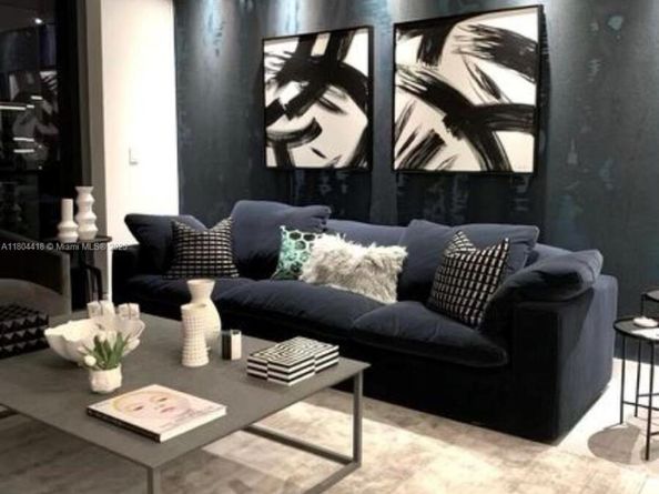 1000 Brickell Plz 3308, Miami FL 33131