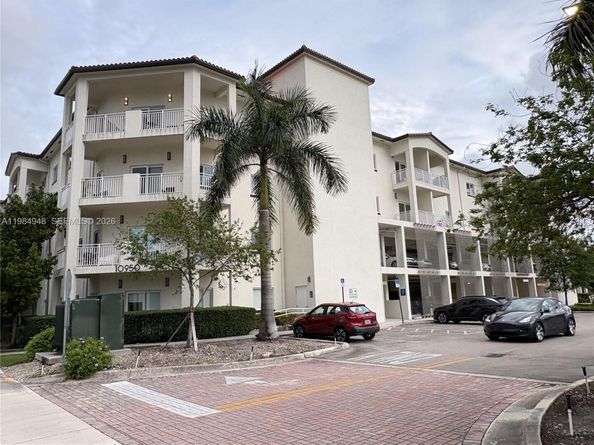 10950 NW 82nd St 319, Doral FL 33178