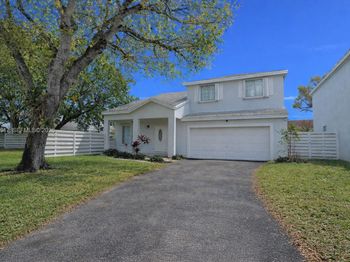 14615 SW 142nd Place Cir