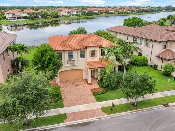 11120 NW 82ND Place, Parkland FL 33076