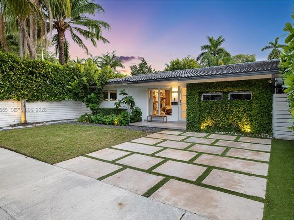 670 NE 58th St, Miami FL 33137