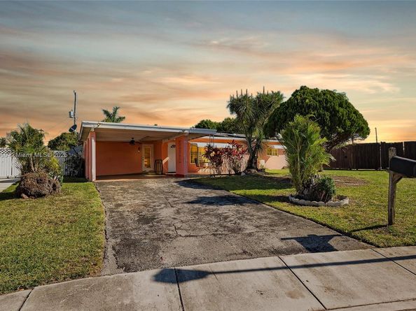 1412 NW 63rd Ave, Margate FL 33063