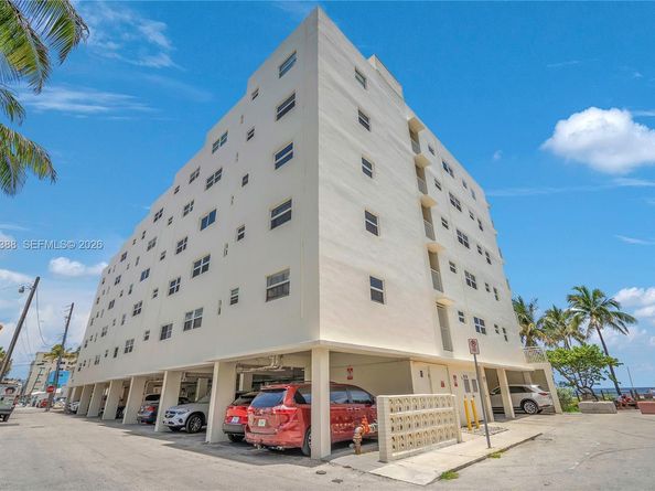 901 S Surf Rd 506, Hollywood FL 33019