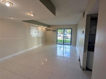 3720 N Pine Island Rd