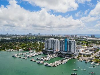 1800 Sunset Harbour