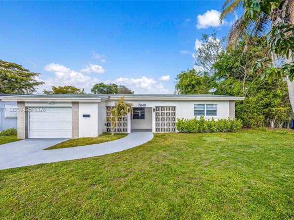 7949 Panama St, Miramar FL 33023