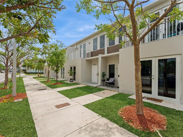 14366 SW 258th Ln, Homestead FL 33032