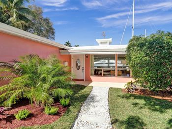 1321 Mandarin Isle