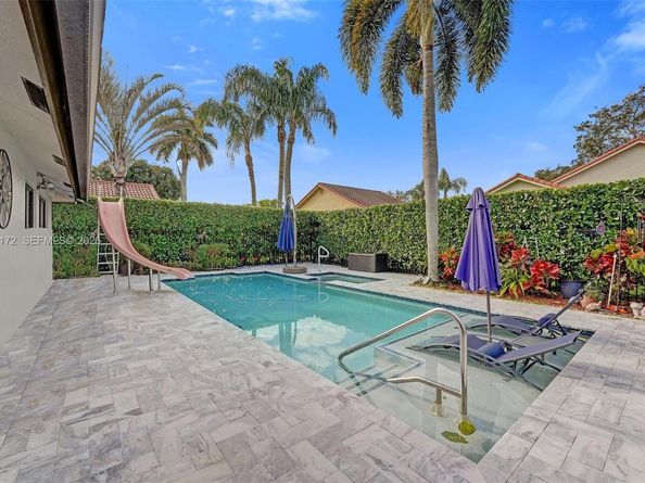 3187 Beechberry Cir, Davie FL 33328