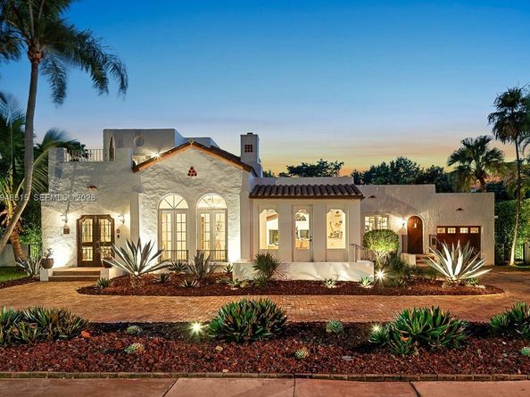 1234 S Greenway Dr, Coral Gables FL 33134