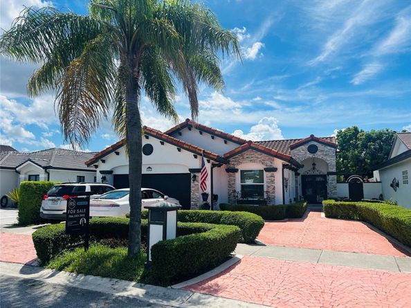 982 NW 133rd Ct, Miami FL 33182