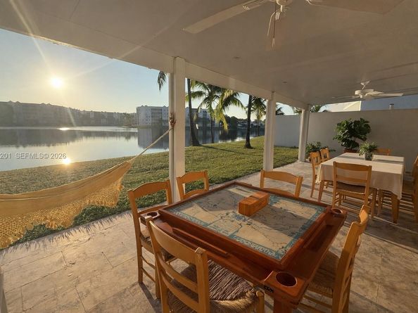 6301 NW 109th Ave, Doral FL 33178