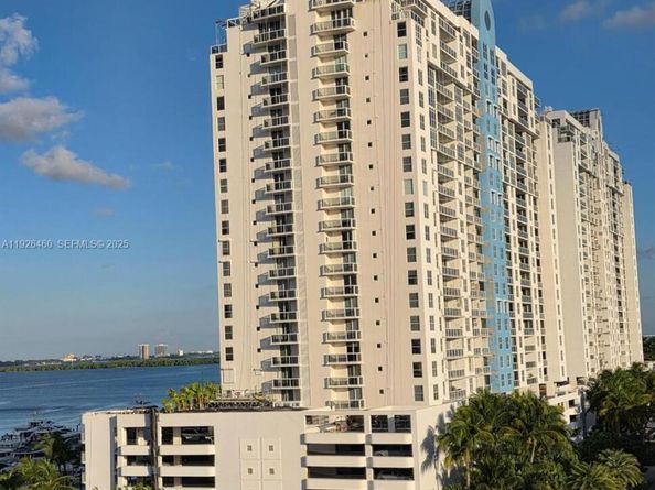 1800 Sunset Harbour Dr 1808, Miami Beach FL 33139