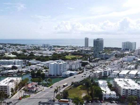 1016 71st St 201, Miami Beach FL 33141