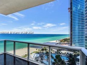 18101 Collins Ave