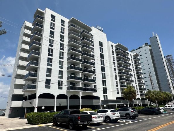 7928 West Dr 504, North Bay Village FL 33141