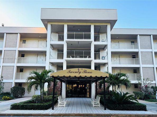 2601 S Course Dr 206, Pompano Beach FL 33069