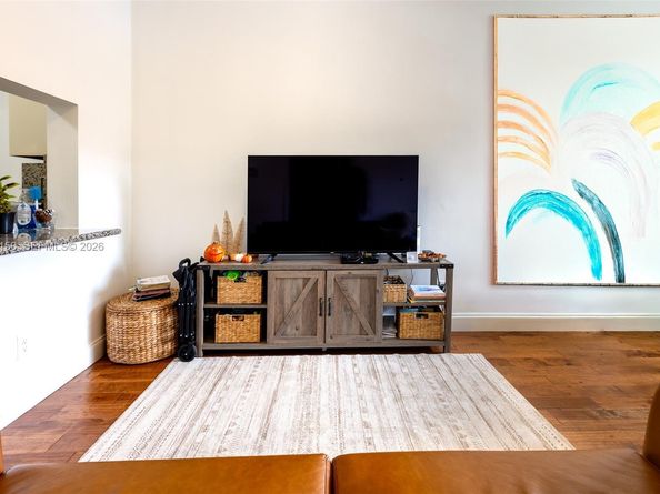 9430 Boca Cove Cir 210, Boca Raton FL 33428