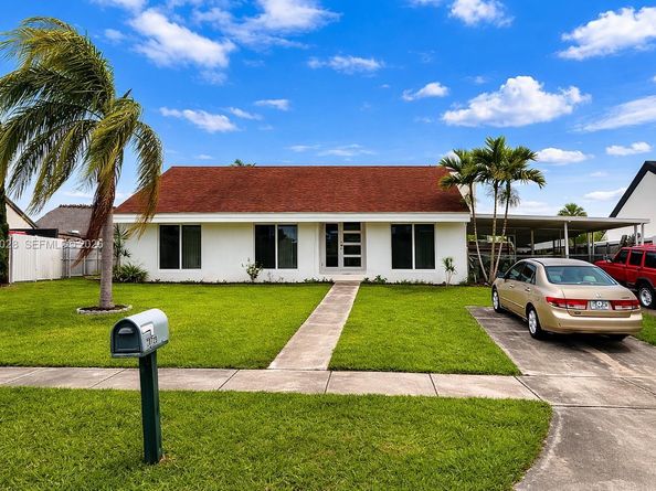20729 SW 120th Pl, Miami FL 33177