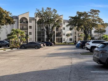 3300 Spanish Moss Ter