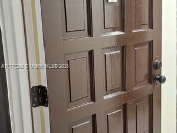 6101 N Falls Circle Dr