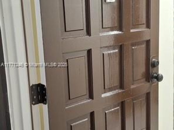 6101 N Falls Circle Dr 312, Lauderhill FL 33319