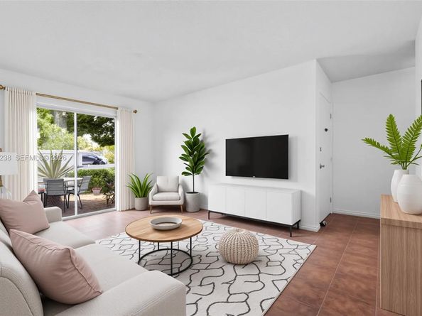 5216 NE 6th Ave B3, Oakland Park FL 33334