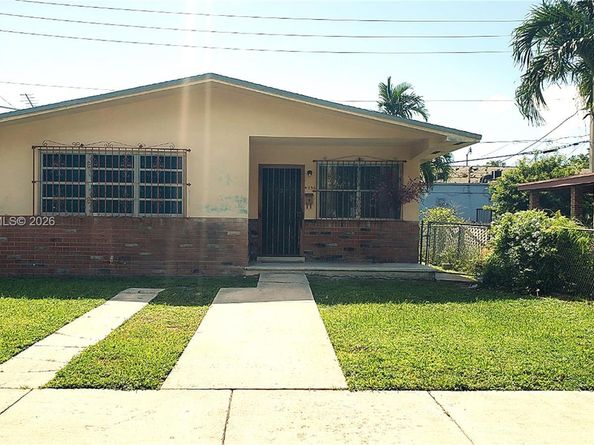4756 SW 7th St, Miami FL 33134