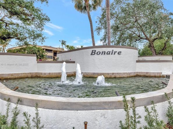 7699 NW 79th Ave 205, Tamarac FL 33321