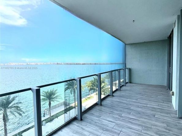 2900 NE 7th Ave 405, Miami FL 33137