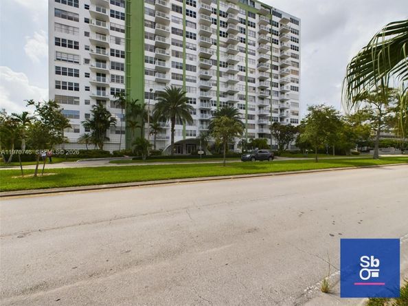2100 Sans Souci Blvd A707, North Miami FL 33181