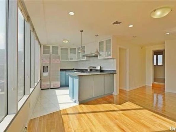 132-03 Sanford Avenue 8M, Flushing NY 11355