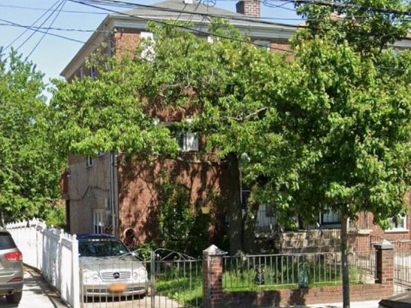 422 Castle Hill Avenue, Bronx NY 10473