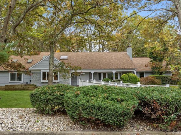 2 Westbourne Lane, Melville NY 11747