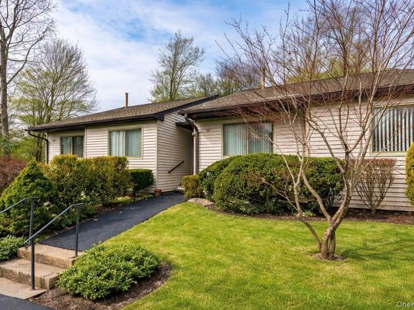 113 Village Road B, Yorktown Heights NY 10598