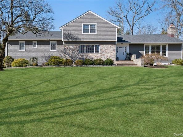 31 Priory Lane, Pelham NY 10803