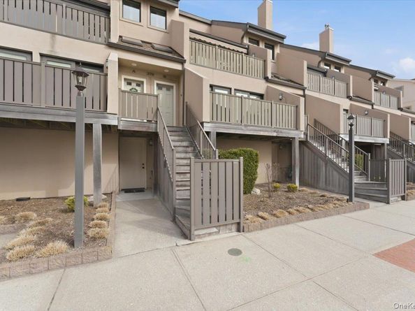 379 W Broadway B, Long Beach NY 11561