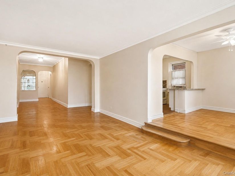 601 Pelham Parkway N 106, Bronx NY 10467
