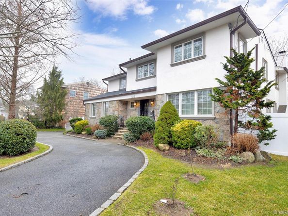 1013 South End, Woodmere NY 11598