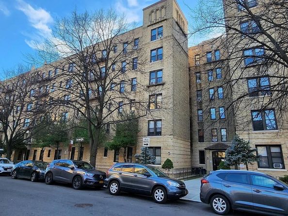 83-52 Talbot Street 1J, Kew Gardens NY 11415