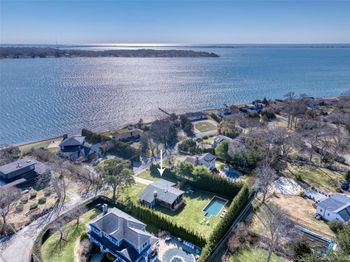 8 Romana Drive