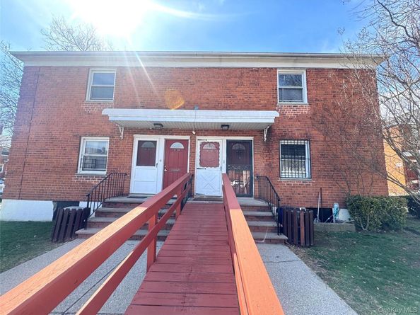 6824 140th Street A, Flushing NY 11367