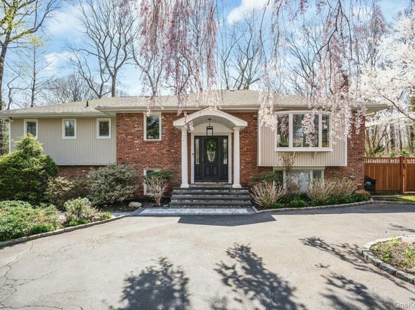 99 Village Hill Drive, Dix Hills NY 11746