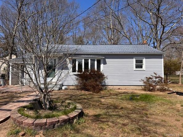 529 Elder Lane, Ronkonkoma NY 11779