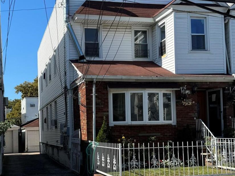 101-20 110th Street, Richmond Hill NY 11418