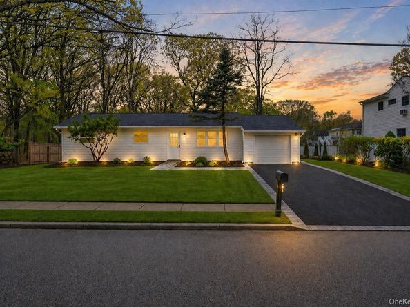 108 Avenue B, Holbrook NY 11741