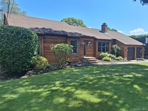 515 Corey Creek Lane, Southold NY 11971