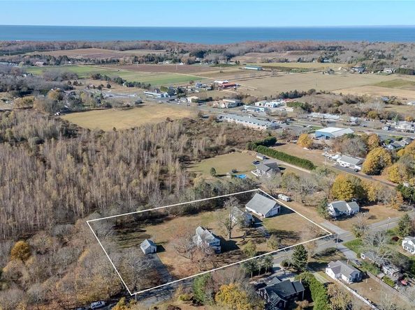 2055 Boisseau Avenue, Southold NY 11971