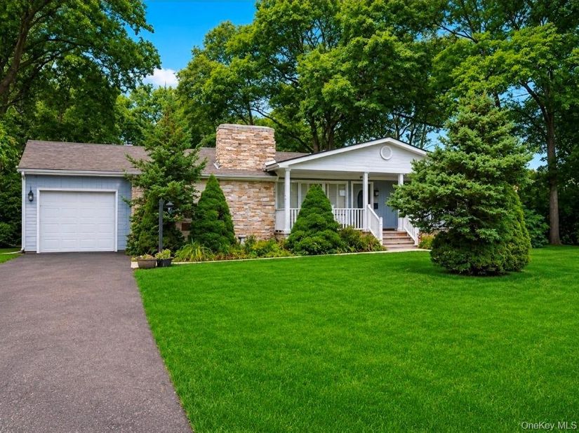 170 Division Avenue, Blue Point NY 11715